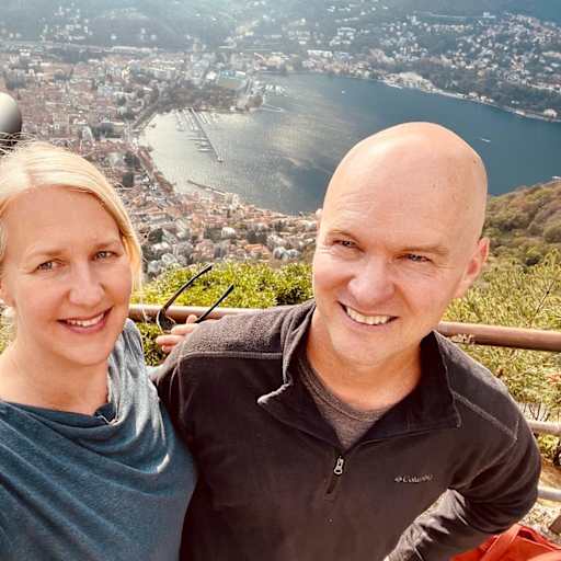 Profile image for pet sitters Angela & David