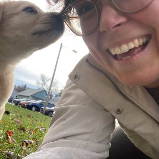 Profile image for pet sitter Lisa