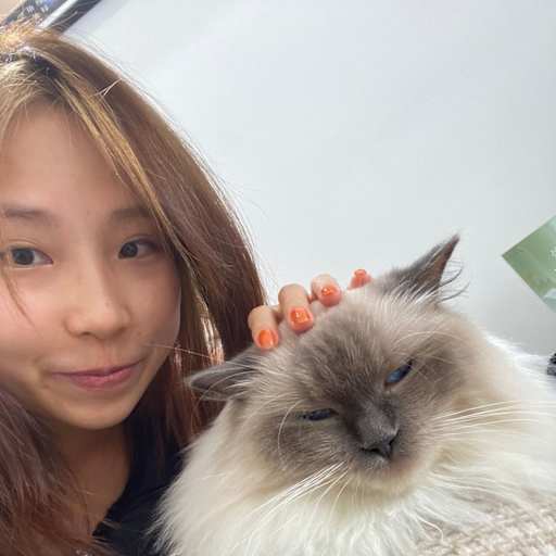 Profile image for pet sitter Lilian