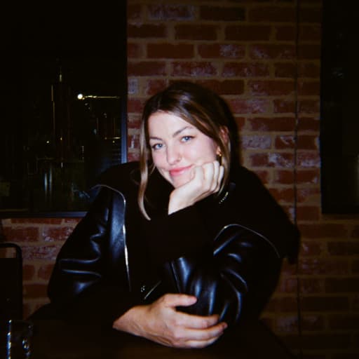 Profile image for pet sitter Kiana