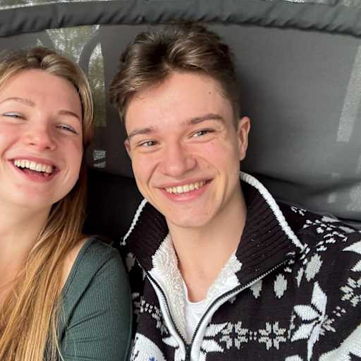 Profile image for pet sitters Dencel Pascal & Beatrice