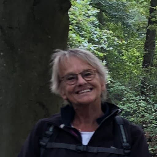 Profile image for pet sitter Janny