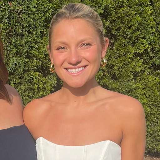 Profile image for pet sitter Emma