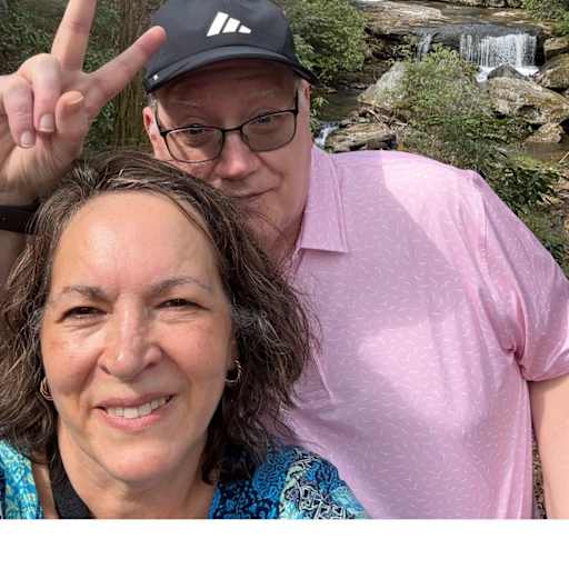 Profile image for pet sitters Lisa & Matthew