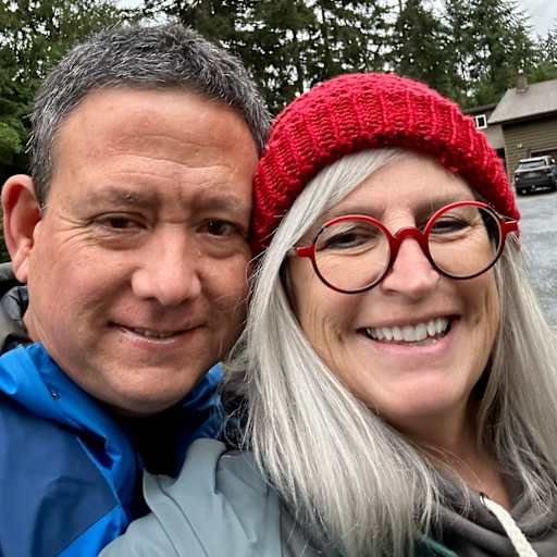 Profile image for pet sitters Nancy & Norman