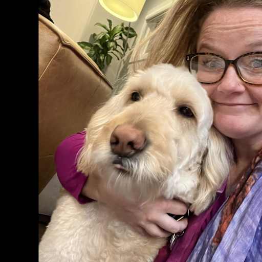 Profile image for pet sitter Corrie