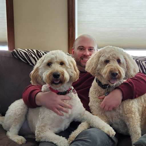 Profile image for pet sitter Blaine