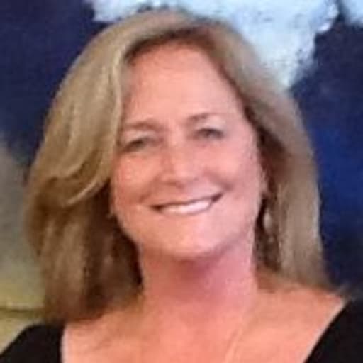 Profile image for pet sitter Jolene