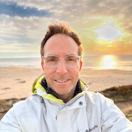 Profile image for pet sitter Joe