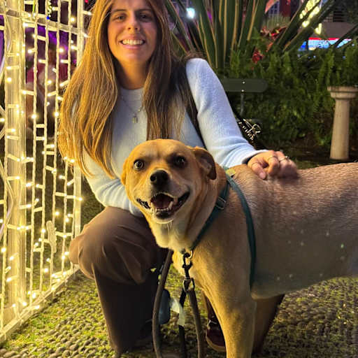 Profile image for pet sitter Julia