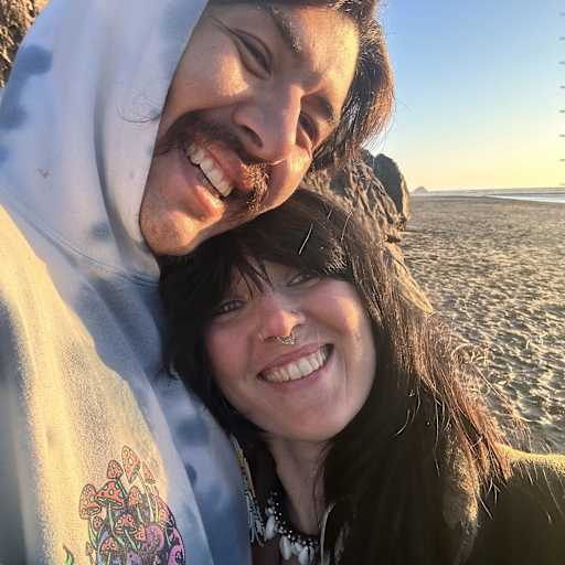 Profile image for pet sitters Haley & Michael 