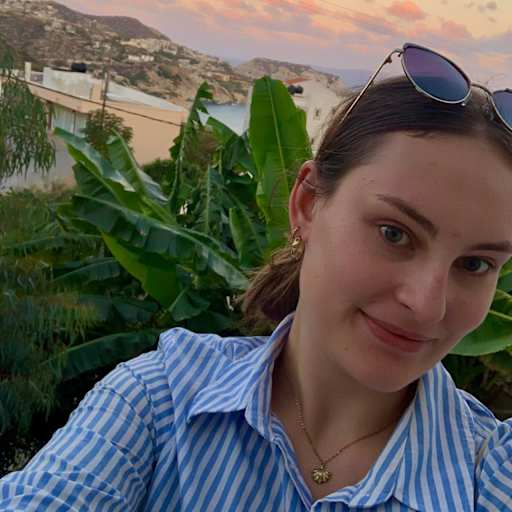 Profile image for pet sitters Kim Lea & Jana