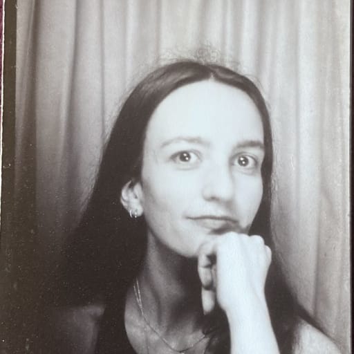Profile image for pet sitter Julie
