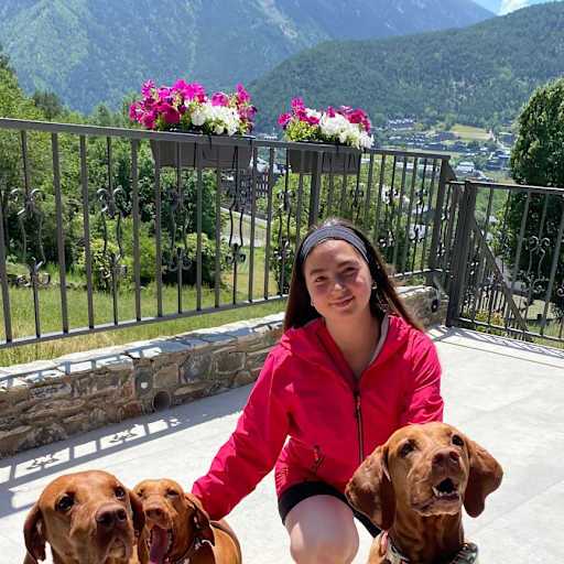 Profile image for pet sitters Maria Paula & Abril