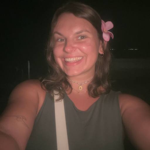 Profile image for pet sitter Veronica