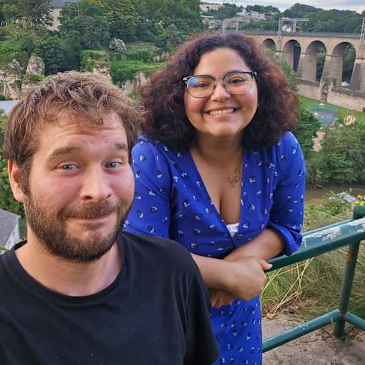 Profile image for pet sitters Thays & Sébastien