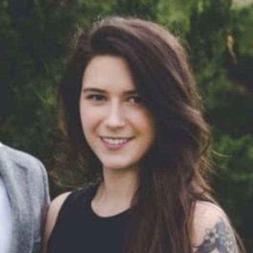 Profile image for pet sitter Emily