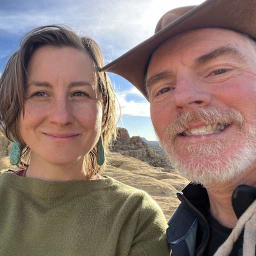 Profile image for pet sitters Heather & Andrew