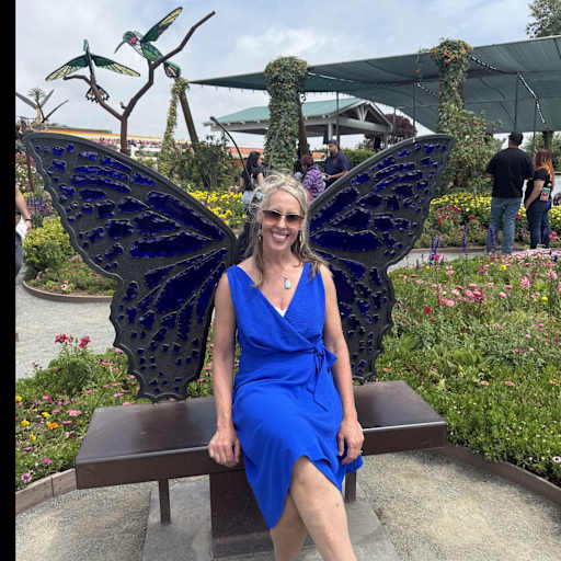 Profile image for pet sitter Shelley