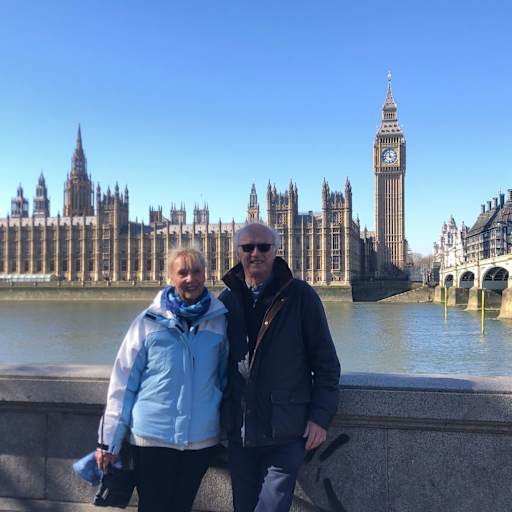 Profile image for pet sitters Heather & George
