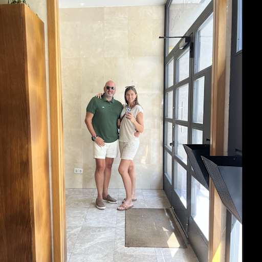 Profile image for pet sitters Georgina & Rainer