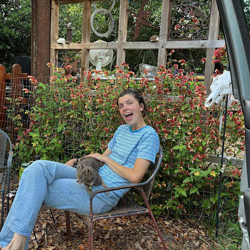 Profile image for pet sitter Omie