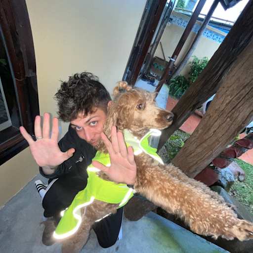 Profile image for pet sitter Ertuğrul Berhan