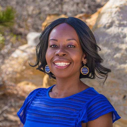 Profile image for pet sitter Juliana
