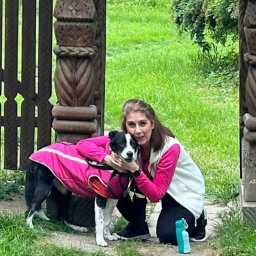 Profile image for pet sitter Andrea
