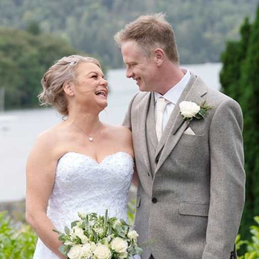 Profile image for pet sitters Nicola & Keith 