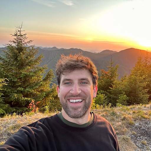 Profile image for pet sitter Danny