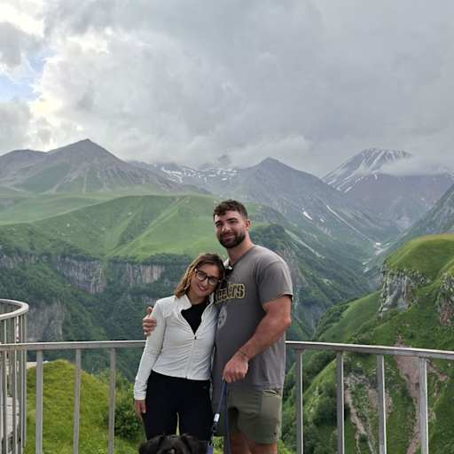Profile image for pet sitters phoebe & Patrick
