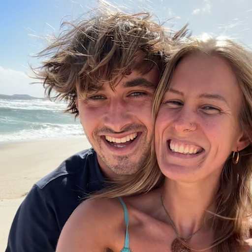 Profile image for pet sitters Tamsin & Gabe