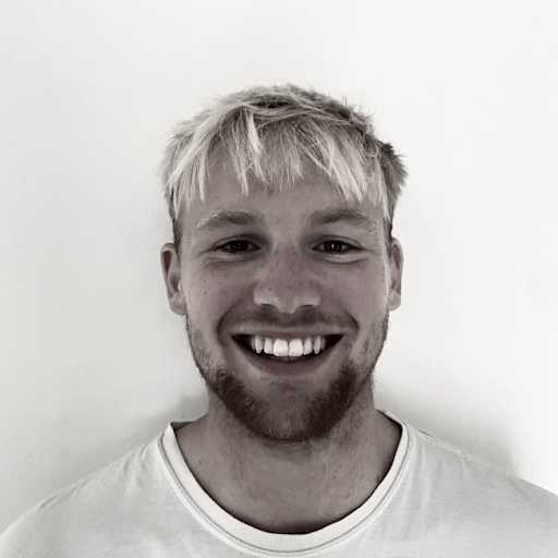 Profile image for pet sitters Bohdan & Hannah