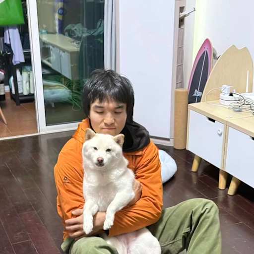 Profile image for pet sitter Yunhe