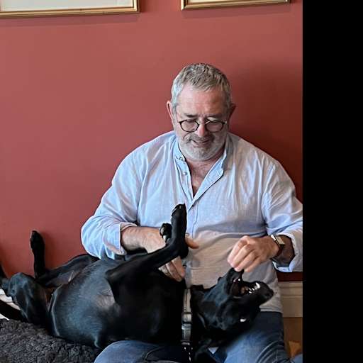 Profile image for pet sitters Jacqueline & Gil