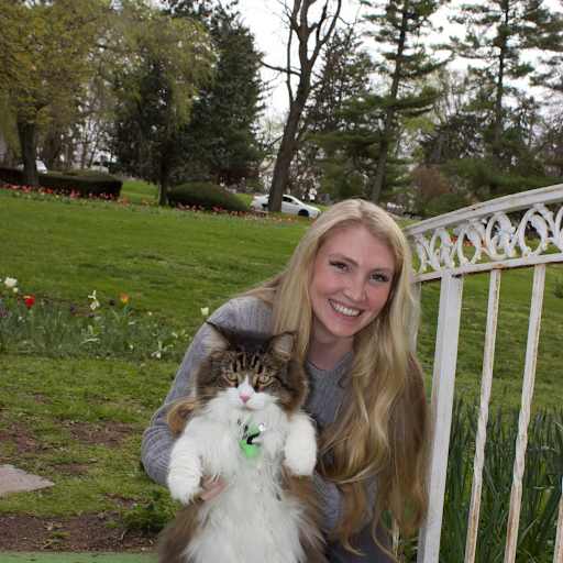 Profile image for pet sitter Kendall