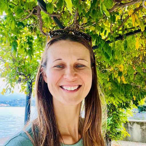 Profile image for pet sitter Sarah