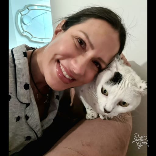 Profile image for pet sitter Adriana