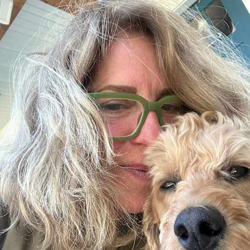 Profile image for pet sitter Lisa