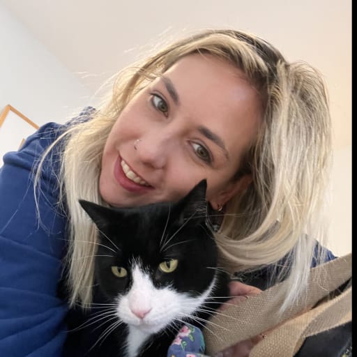 Profile image for pet sitter Kate