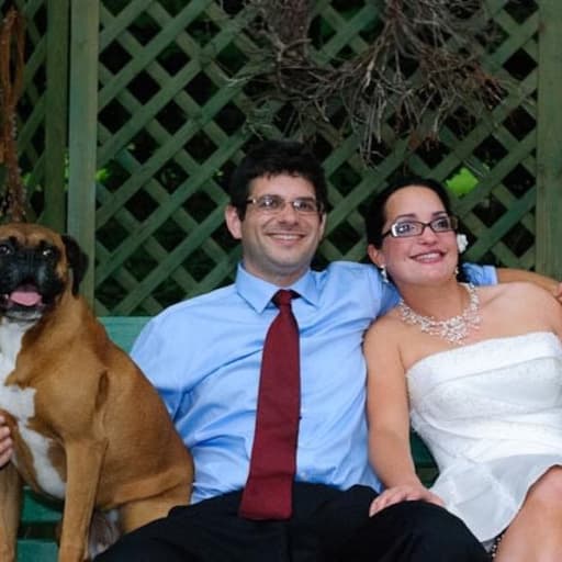 Profile image for pet sitters Raegan & Vince