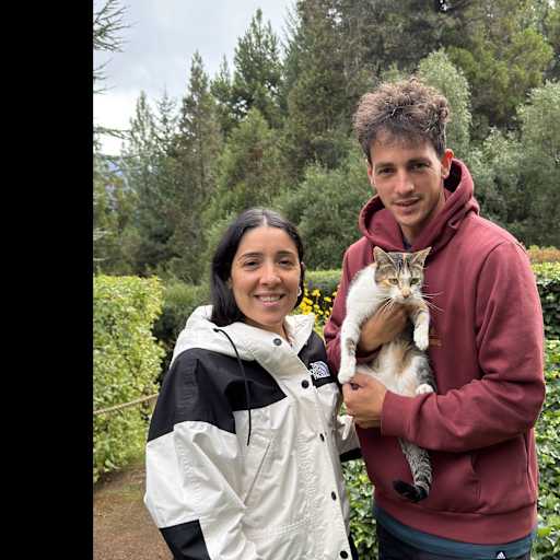 Profile image for pet sitters Brenda & Damian