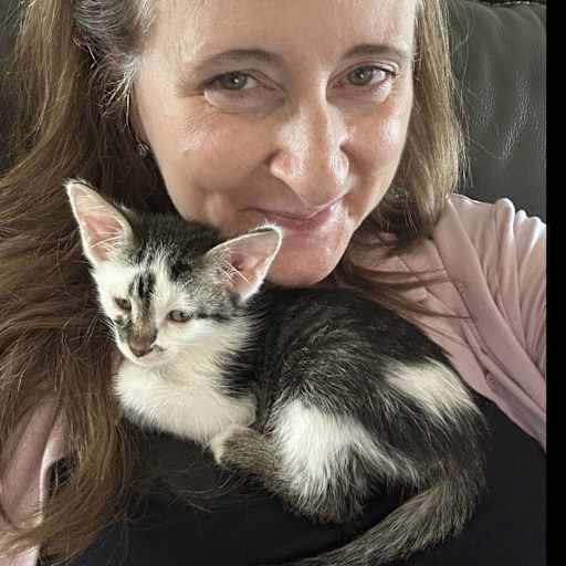 Profile image for pet sitter Tina