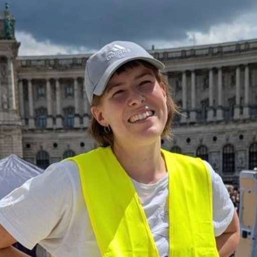 Profile image for pet sitters Milena & Julia
