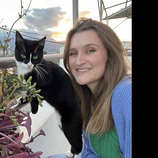 Profile image for pet sitter Helena