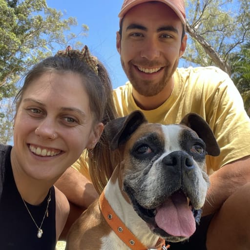 Profile image for pet sitters Madeline & Gonzalo