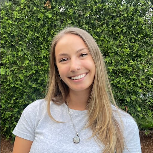 Profile image for pet sitter Emily