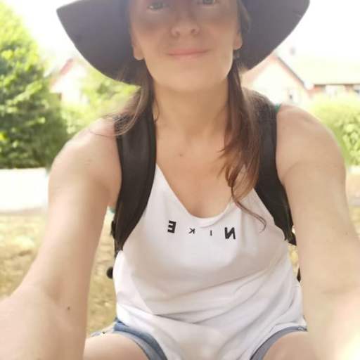 Profile image for pet sitter Abi