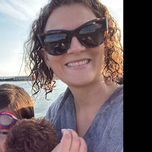 Profile image for pet sitter Zyna